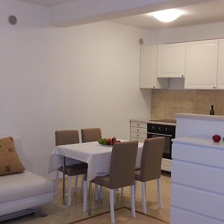 Apartmani Ante ซริกเวนิซา ภายนอก รูปภาพ