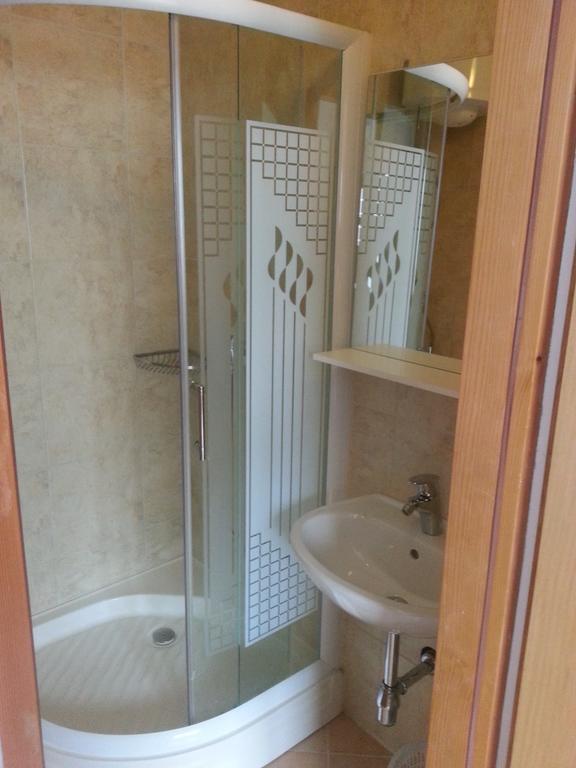 Apartmani Ante ซริกเวนิซา ภายนอก รูปภาพ